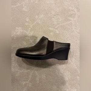 Munro Judi Mules, Size 10W